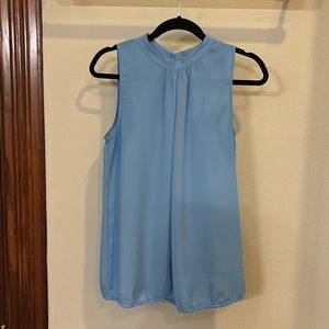 ANN TAYLOR BLUE BLOUSE SLEEVELESS BOW DETAIL ON BACK HIGH NECK NWT